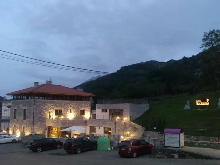 Los Machucos - Restaurante Albergue