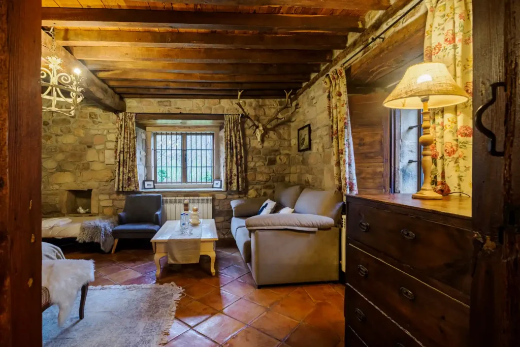 Casa del Manco en Villar Salón